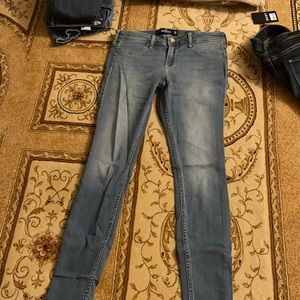 Holister women jeans